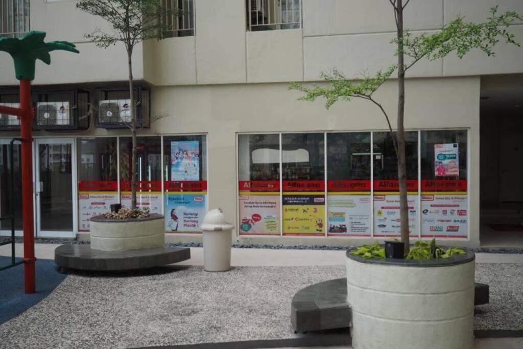 1 Bedroom Apartment Near Central Park Mall Jakarta Bagian luar foto